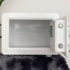 Nội thất để thoải mái các loại giấy tờ khổ A4 của DT25 trắng.