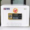Két sắt điện tử DT38 màu trắng.